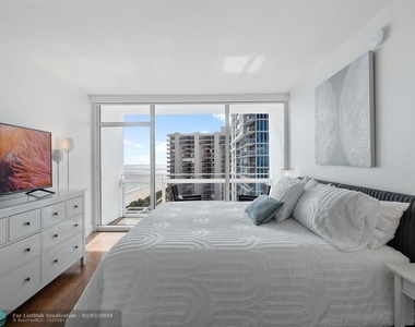 6801 Collins Ave - Photo Thumbnail 19