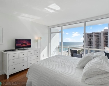 6801 Collins Ave - Photo Thumbnail 14