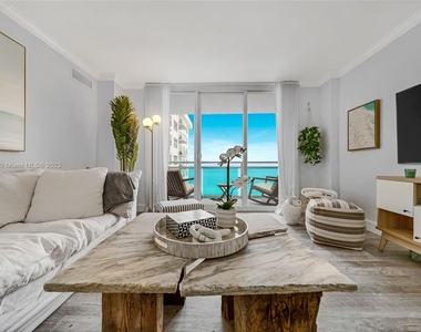 6917 Collins Ave - Photo Thumbnail 4