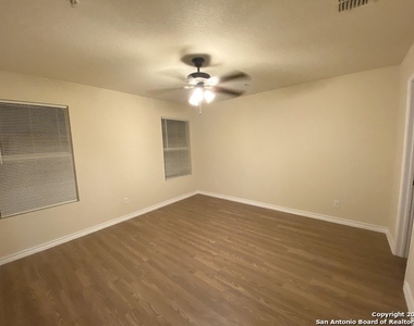 5014 Stowers Blvd - Photo Thumbnail 1