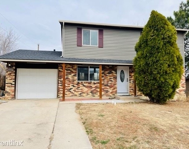 2197 Pepperwood Dr - Photo Thumbnail 0