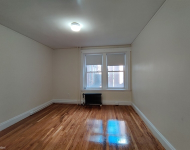 231 Park Dr Apt 23d - Photo Thumbnail 6