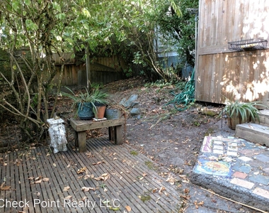 5503 S Corbett Ave - Photo Thumbnail 11