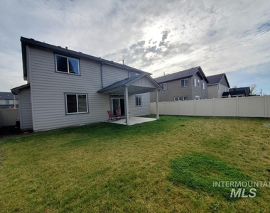 35 N Wooddale Ave - Photo Thumbnail 37