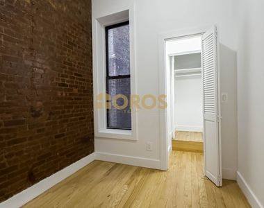 326 East 13th Street - Photo Thumbnail 5