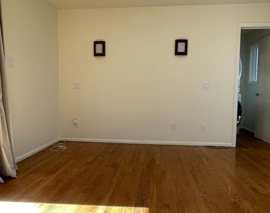 3351 Clay St # 1 - Photo Thumbnail 9