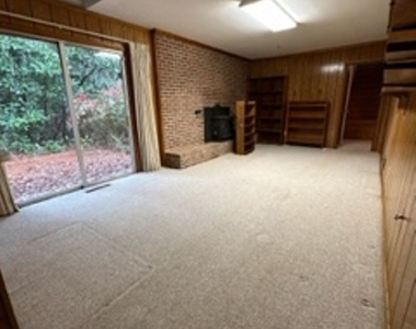 3320 Sandhurst Road - Photo Thumbnail 5