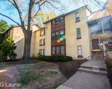 9633 Whiteacre Rd Unit B2 - Photo Thumbnail 0