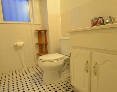 1721 Commonwealth Ave Apt 1 - Photo Thumbnail 8