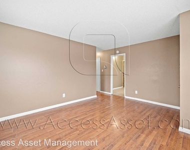 424 W Acacia Ave - Photo Thumbnail 1