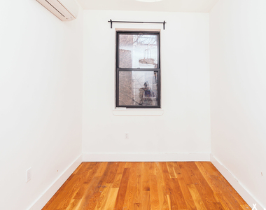 1426 Dekalb Avenue - Photo Thumbnail 15