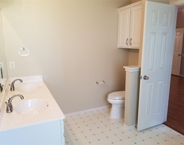 3307  Saint Genevieve Dr - Photo Thumbnail 24