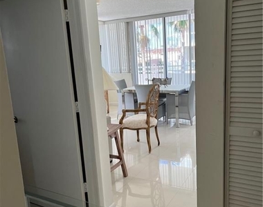 8911 Collins Ave - Photo Thumbnail 19