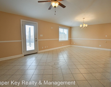 2609 Sugar Hill Court - Photo Thumbnail 9