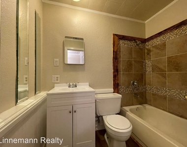 1103 Duncan Avenue - Photo Thumbnail 9