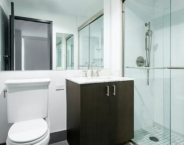 West 60  St  - Photo Thumbnail 6