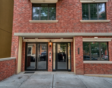 36-8 28th Avenue - Photo Thumbnail 13