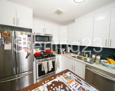 36-8 28th Avenue - Photo Thumbnail 2
