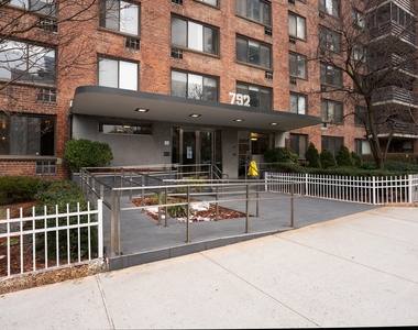 792 Columbus Avenue - Photo Thumbnail 19