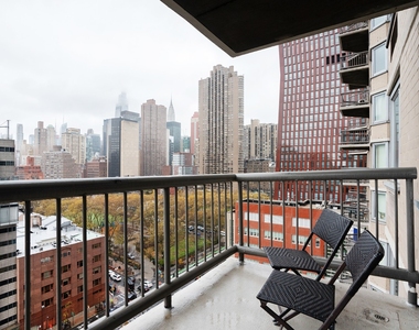 401 East 34th Street - Photo Thumbnail 4