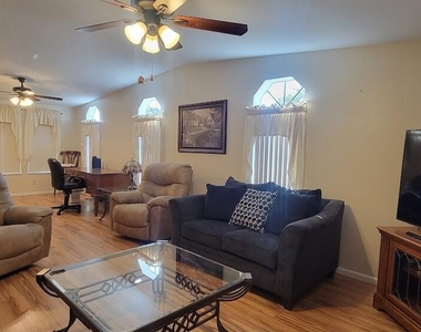 9094 Highpoint Boulevard - Photo Thumbnail 22