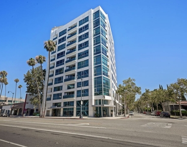 8601 Wilshire Blvd - Photo Thumbnail 0