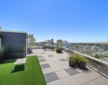 8601 Wilshire Blvd - Photo Thumbnail 5