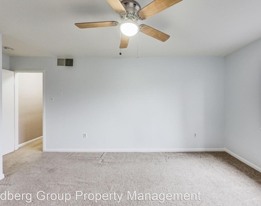 7611 Maple Avenue #202 - Photo Thumbnail 14