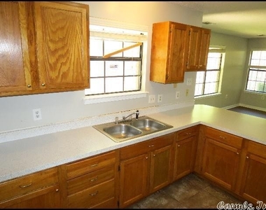 9803 Pinnacle Valley Road - Photo Thumbnail 5