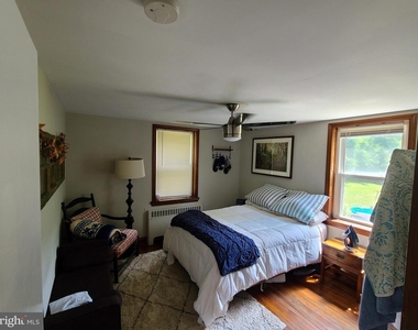 3026 Crescent Ave - Photo Thumbnail 10