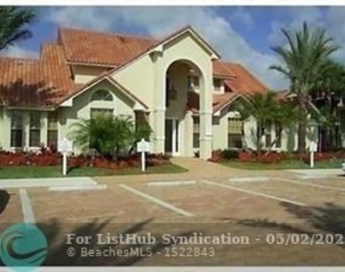 1267 Sw 46th Ave - Photo Thumbnail 0