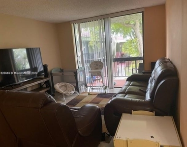 8303 Sw 142nd Ave - Photo Thumbnail 5