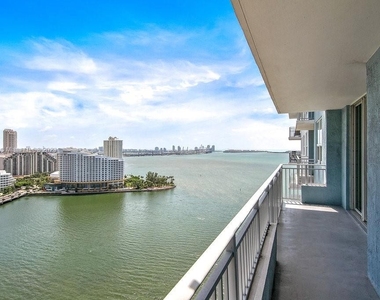 1111 Brickell Bay Dr - Photo Thumbnail 0