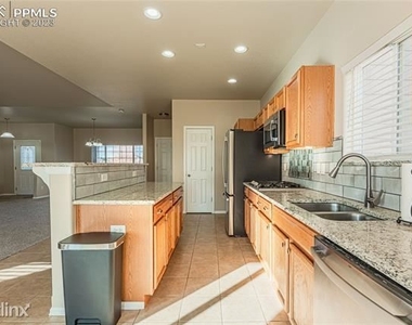 10205 R Deer Meadow Circle - Photo Thumbnail 8