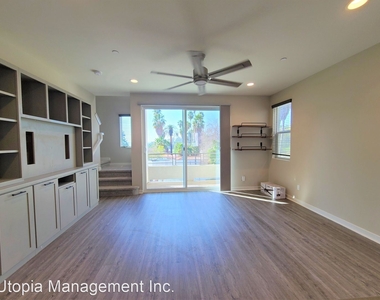 2548 S. Escondido Blvd #910 - Photo Thumbnail 4