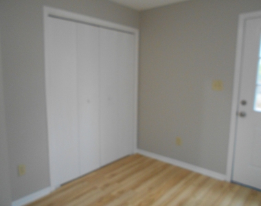 2606 E 56th Street - Photo Thumbnail 27