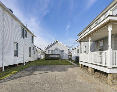 1211 Ocean Avenue - Photo Thumbnail 3