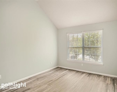 904 Ambeau Circle Unit - Photo Thumbnail 17