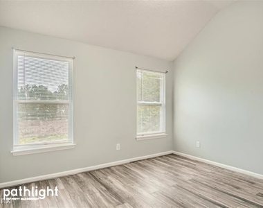 904 Ambeau Circle Unit - Photo Thumbnail 16