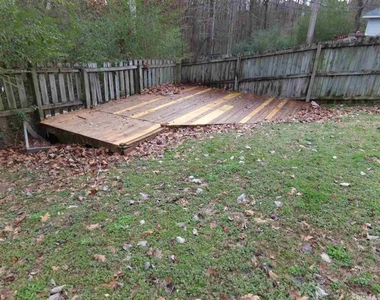 2709 Creekside Drive - Photo Thumbnail 21