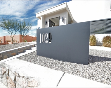 1029 Calle Parque Drive - Photo Thumbnail 4