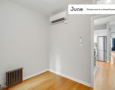 208 East 95th Street - Photo Thumbnail 6