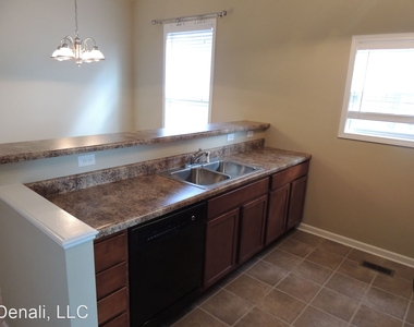 1128 Harbin Ridge Lane - Photo Thumbnail 12