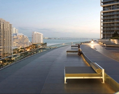 495 Brickell Ave - Photo Thumbnail 12