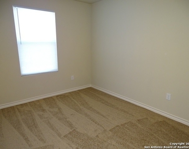 6411 Marcel Way - Photo Thumbnail 25