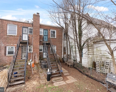 1422 W Street Se - Photo Thumbnail 18