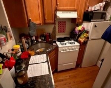 38 Hemenway St Apt 33 - Photo Thumbnail 1