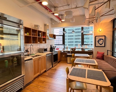 110 Wall Street - Photo Thumbnail 11