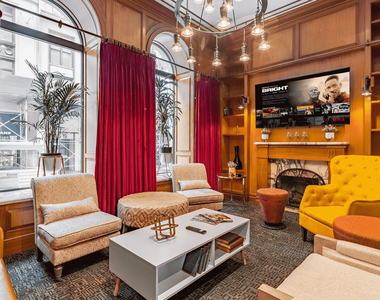 12 West 44th Street - Photo Thumbnail 6