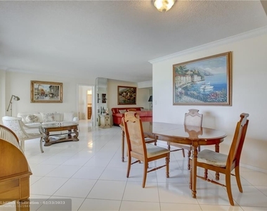 3900 Galt Ocean Dr - Photo Thumbnail 21